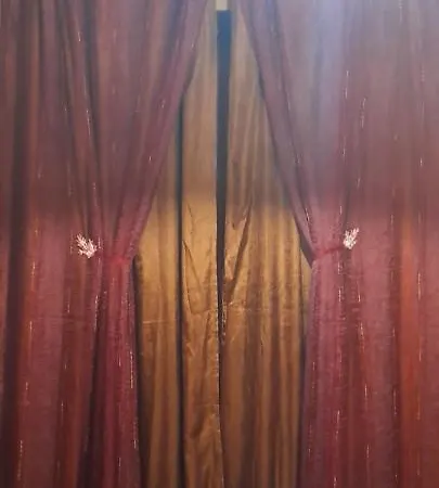 Alojamento de Acomodação e Pequeno-almoço Beglia - Self Check-in 3*